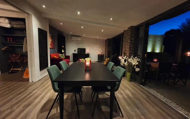 Downtown Hideaway, B&B Grand Deluxe