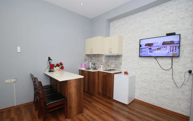 Rose Apartment in Tbilisi