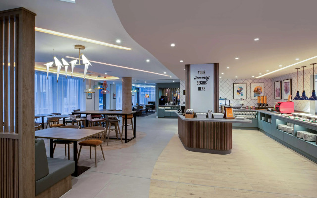 Hampton by Hilton Bath City