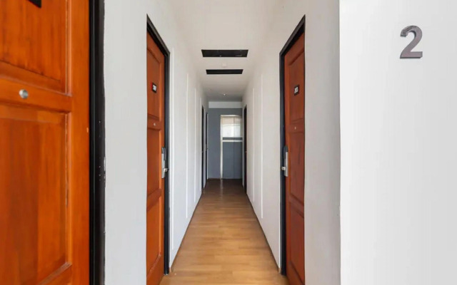 RedDoorz Plus near ICE BSD 2