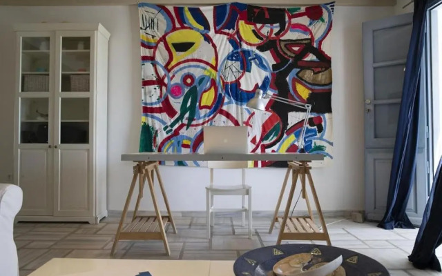 Beachfront 2br apartment - Free parking