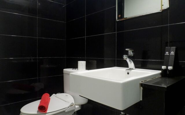 Classic Modern Studio Room Apartment at The Square Surabaya