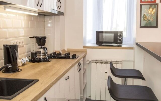 Studio L by MRG Apartments
