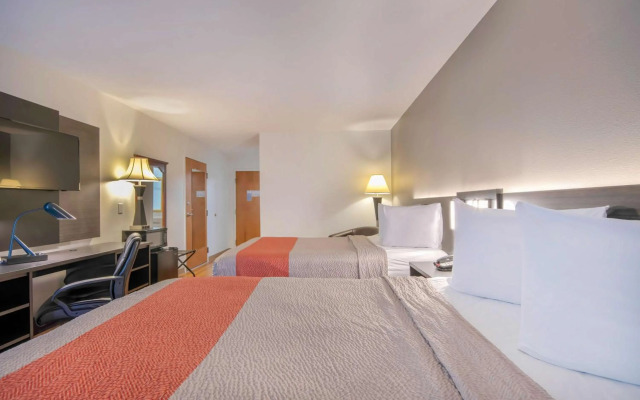 Motel 6 Walton, KY - Richwood - Cincinnati Airport South