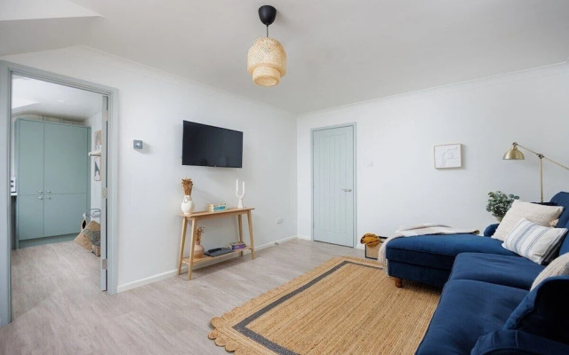 Luxury Penthouse 2 bed Apartment