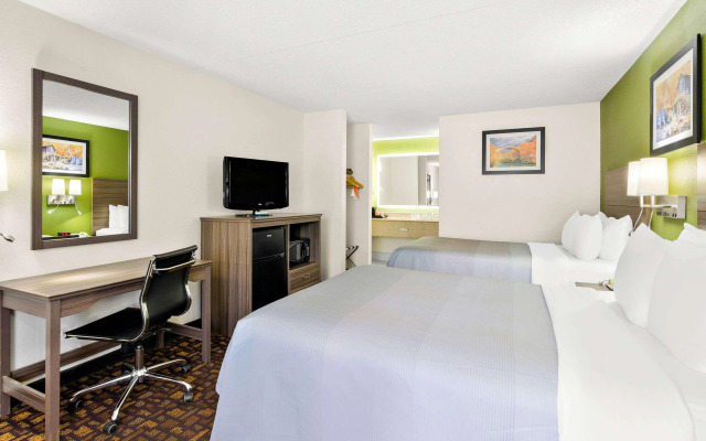 Quality Inn Salem - I-81