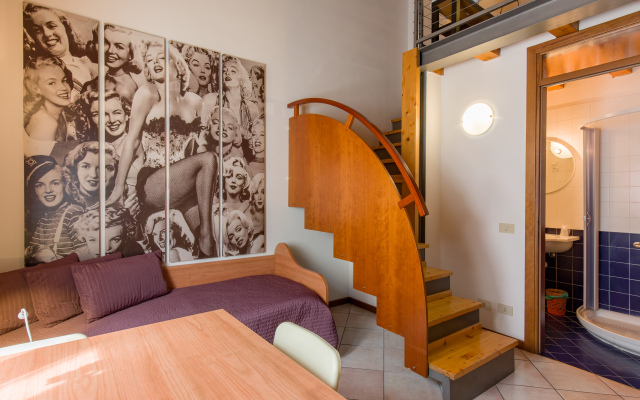 Giardino Giusti House & Court