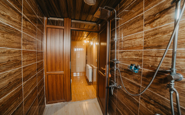 Helios Cave Hotel