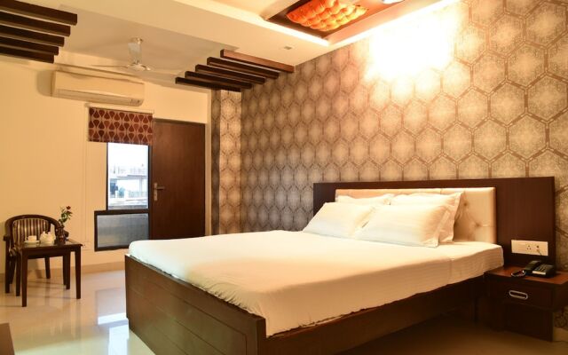 Hotel FloraInn