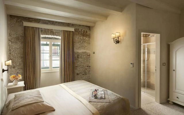 Heritage Hotel Life Palace