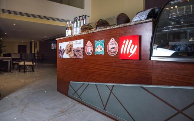Noon Hotel Suites