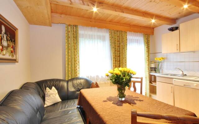 Charming Holiday Home With Private Swimming Pool in Salzburg