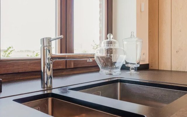 Chic Villa in Comines-warneton With Garden