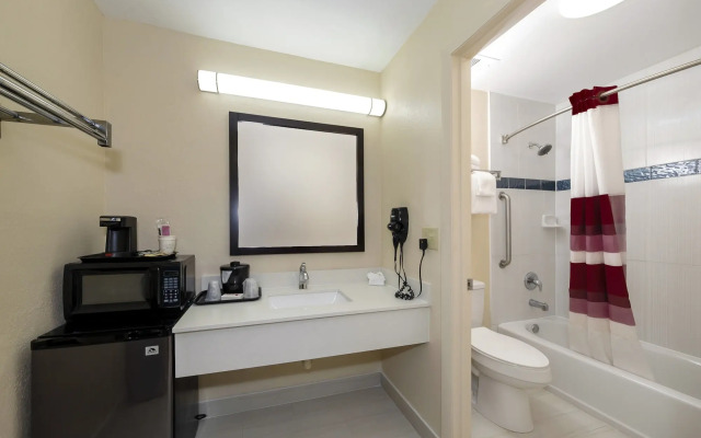 Red Roof Inn Ellenton – Bradenton NE