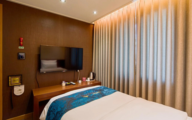 Namsan Hill Hotel