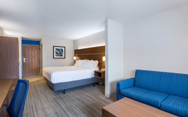 Holiday Inn Express Wisconsin Dells, an IHG Hotel