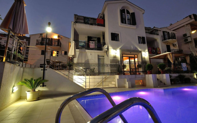 Hotel Djuric