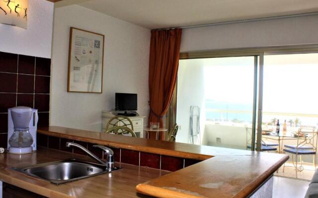 Appartement Villeneuve-Loubet, 2 pièces, 4 personnes - FR-1-252A-80