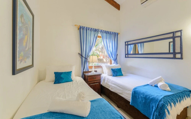 San Lameer Villa Rentals 2501