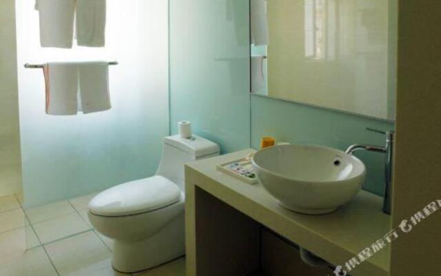 Yasi Luck 7 Inn (Yichang Yiling Square)