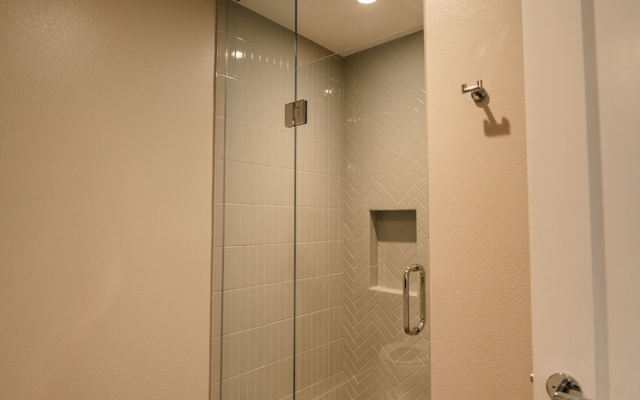 Western 1924 Luxury Lofts