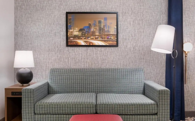 Home2 Suites by Hilton Houston Downtown Convention Center