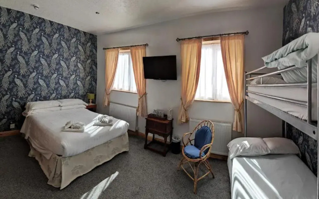 Highfield Hotel