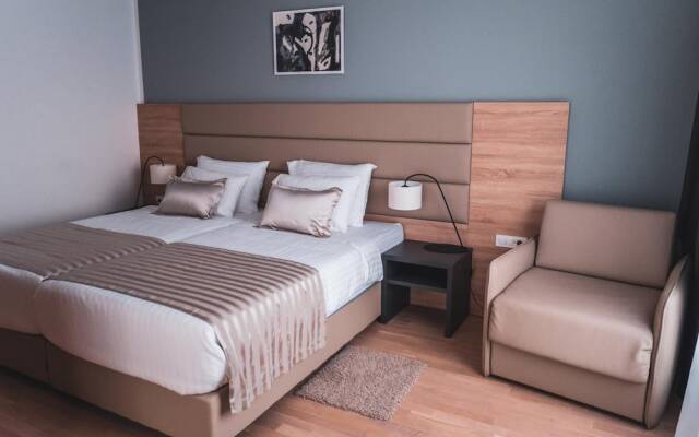 Hotel Kaneo