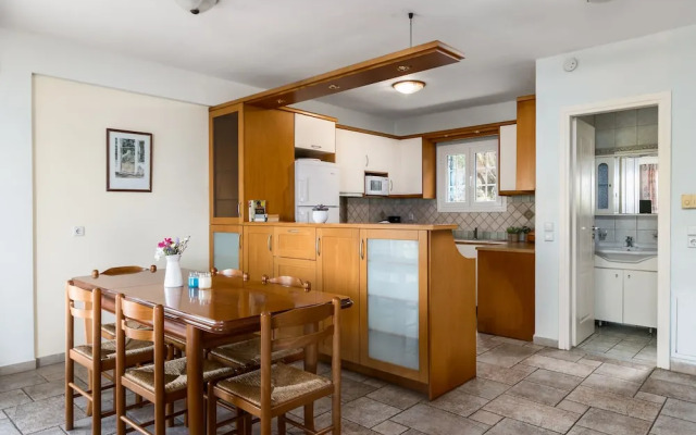 Four-Bedroom Villa Alexandros