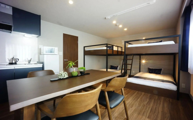 Rona Hotel