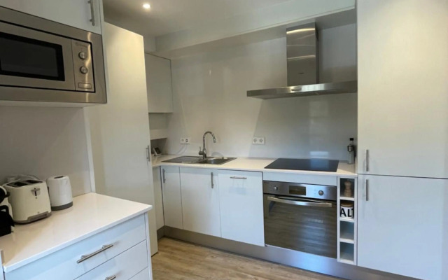 Modern apartment in the heart of Old Town Girona