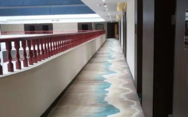 Shengshi Zhonghua Hotel