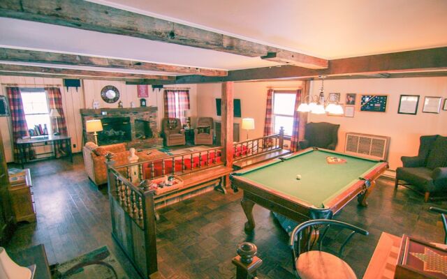 Admiral Peary Inn Bed & Breakfast