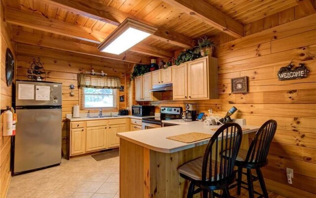 Zen Bear Retreat - One Bedroom Cabin