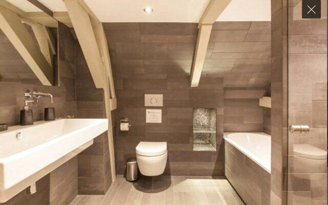 Haarlemmerstraat Apartments