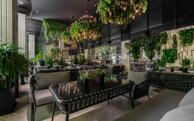 Star Hotel