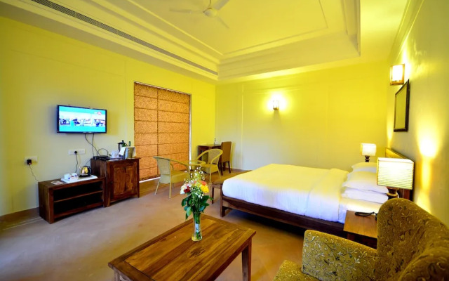 TreeHouse Achrol Niwas