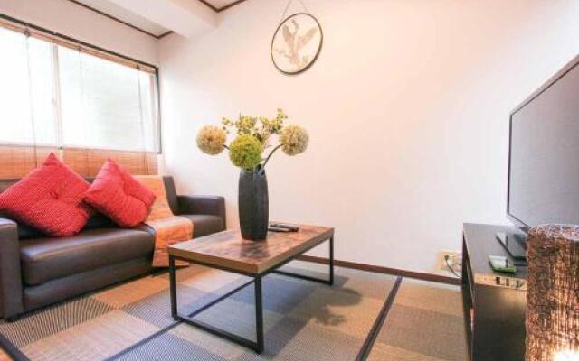 Nishi-shinjuku MAISON DE BLANCHE 201