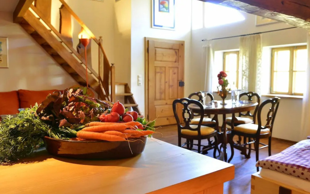 Captivating Apartment in Altreichenau With Garden