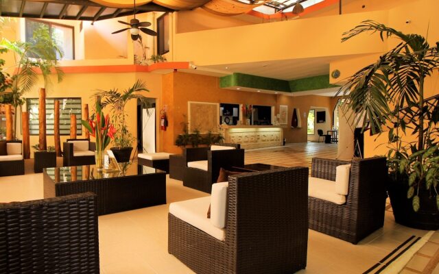 Maya Tulipanes Express