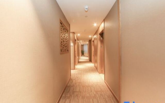 Yadu Hotel