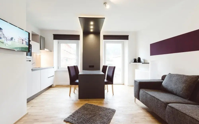 Mountain-view Styria Apartment
