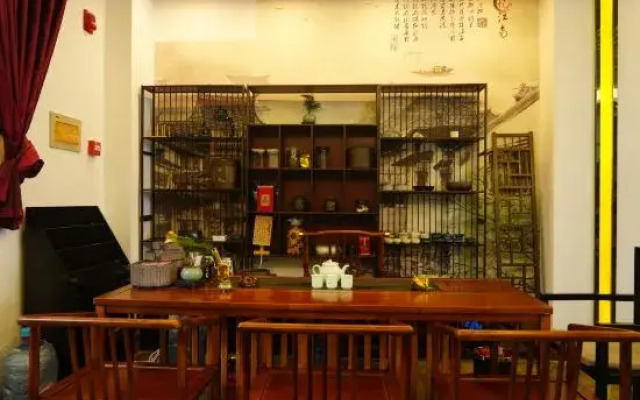 Xitang Houyuanli Hotel (Songzilai Fengqiao Branch)