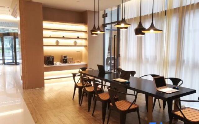 New East Asia Hotel (Xiamen International Airport)