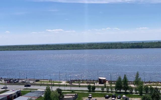 Ассорти на улице 60 лет Октября 90