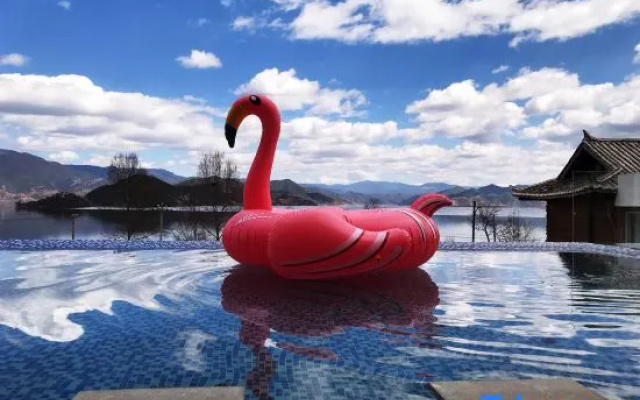 Yuexiang Lake Lodge, Lugu Lake