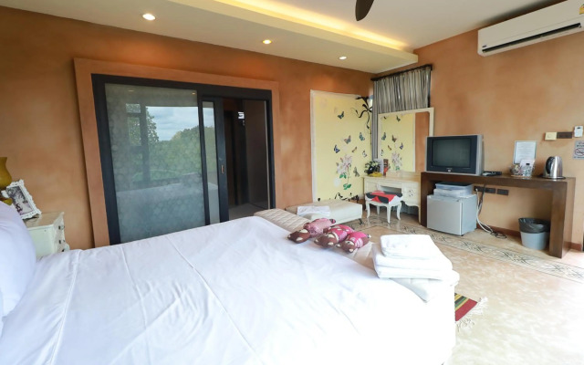 House of Love Khaoyai by Ganit