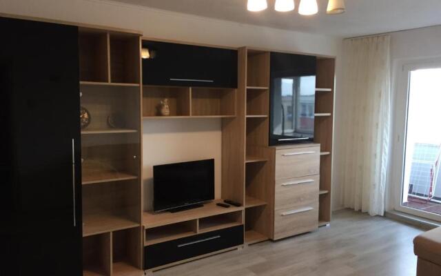 3 Rooms Aparthotel