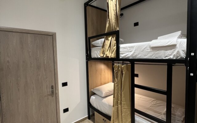 Central Boutique Hostel