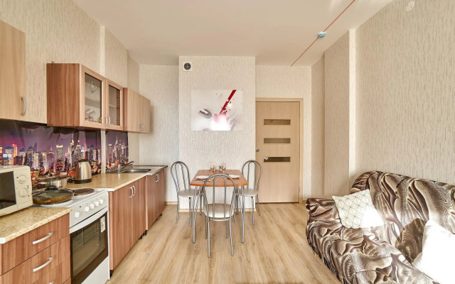 Apartments on Revolution Street, 48a